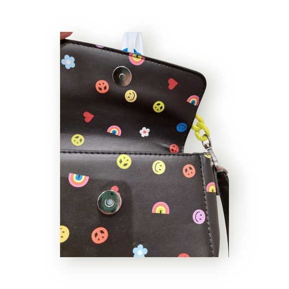 90s-Style Retro Convertible Crossbody Purse - Picture 6 of 6